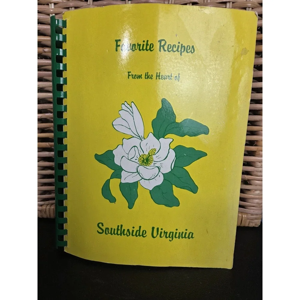 VTG 1983 Favorite Recipes Kenston Forest School Cookbook Blackstone Virginia